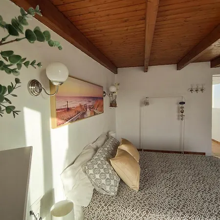 Sunbeam House Famara